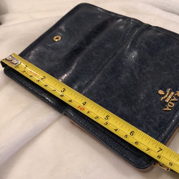 🦋Prada Milano Small Marbled Blue Leather classic fold over card holder wallet - Picture 10 of 11